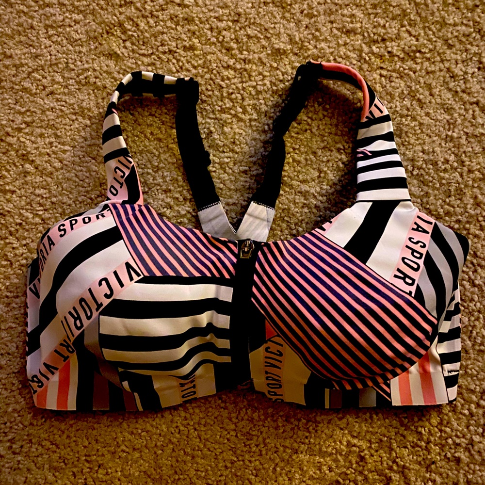 Victoria’s Secret Sport Bra